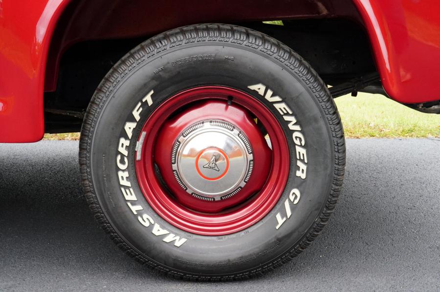 Колеса Dodge D100 Custom Pickup 1979 года  (фото 60 из 92)